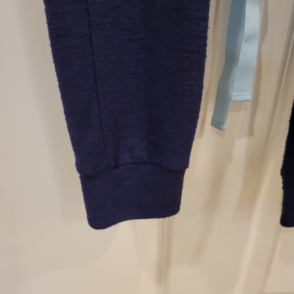 Pajama Set - Picture 7 of 8